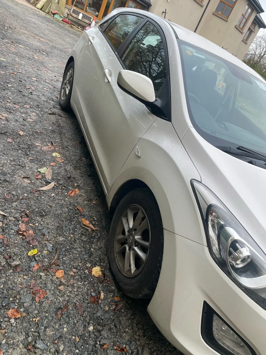 Hyundai i30 - Image 2