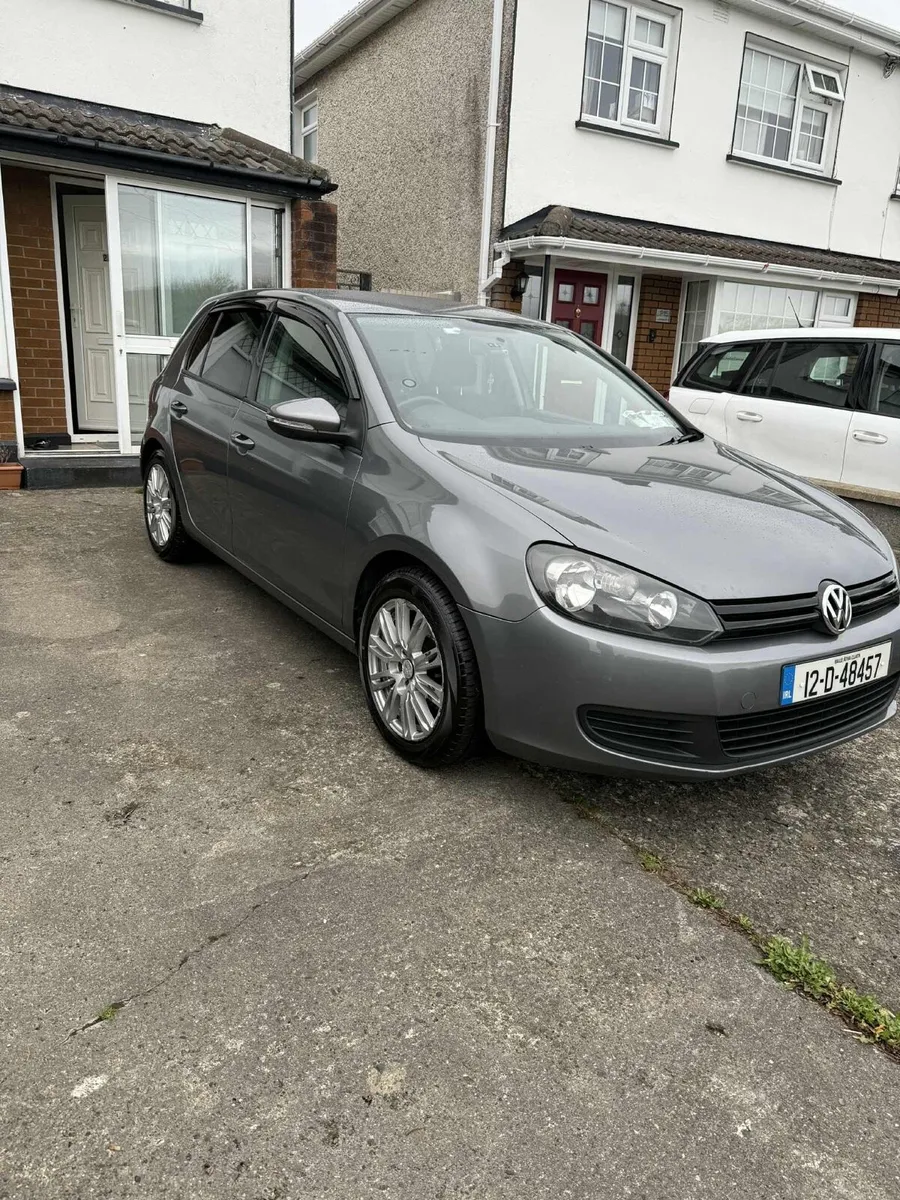 Volkswagen Golf 2012 1.6 diesel - Image 1