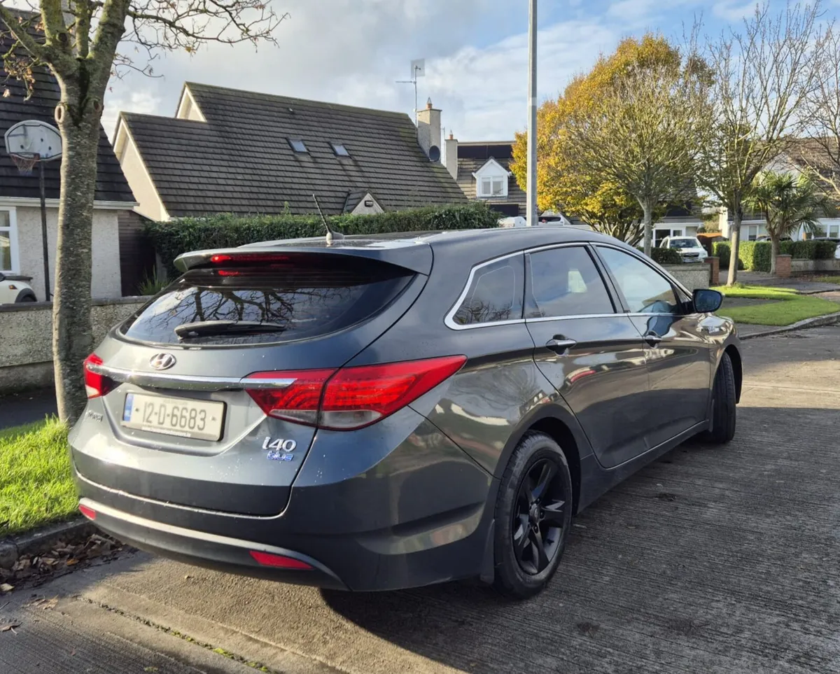 2012 HYUNDAI  I 40 BLUE DRIVE NCT'D & TAX 04/26 - Image 4