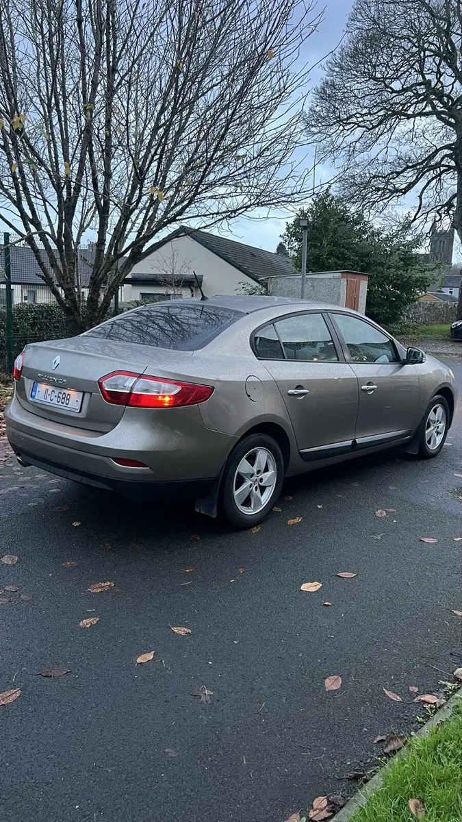 2011 RENAULT FLUENCE 1.5 TDCI NCT 05/2026 - Image 2