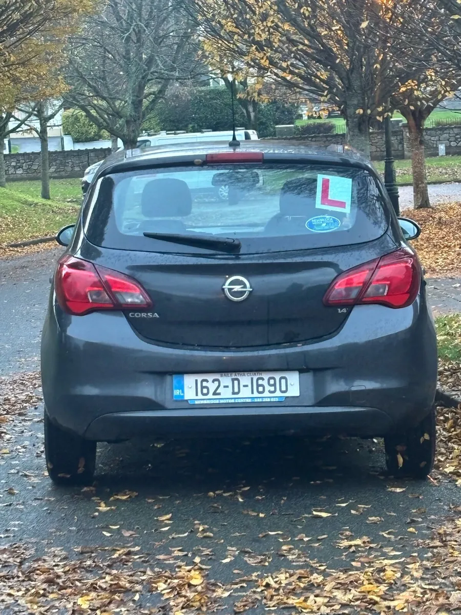 2016 1.4L Black Opel Corsa - Image 3