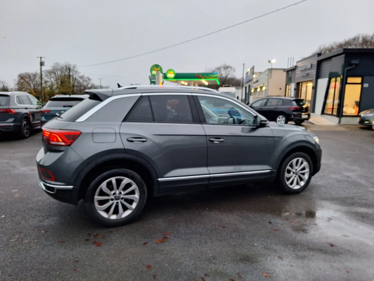 Volkswagen T-Roc 2.0 Tdi Style High Spec/Camera - Image 4