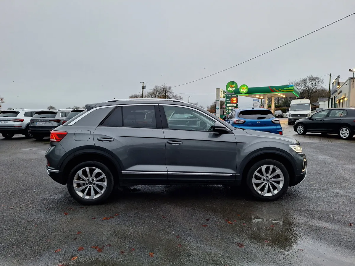 Volkswagen T-Roc 2.0 Tdi Style High Spec/Camera - Image 2