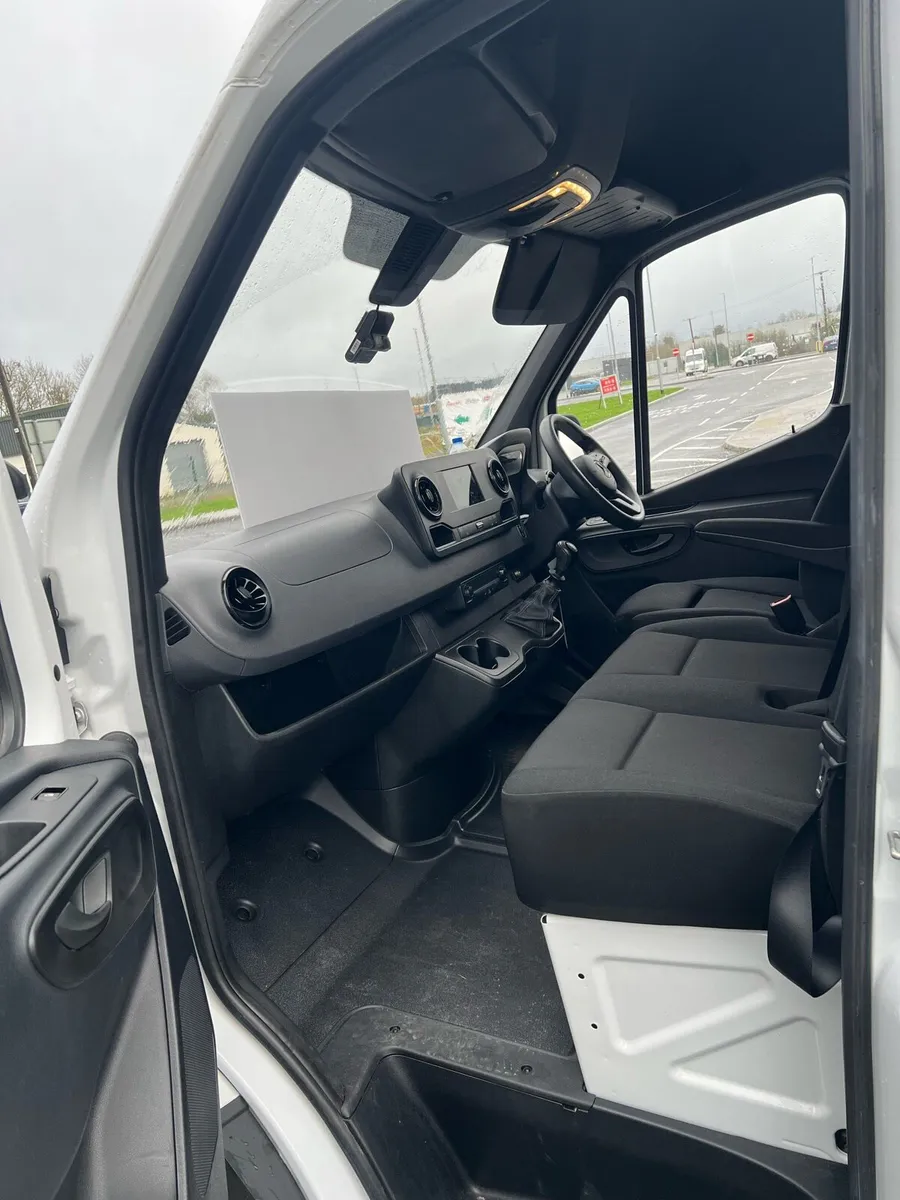 Mercedes sprinter - Image 2