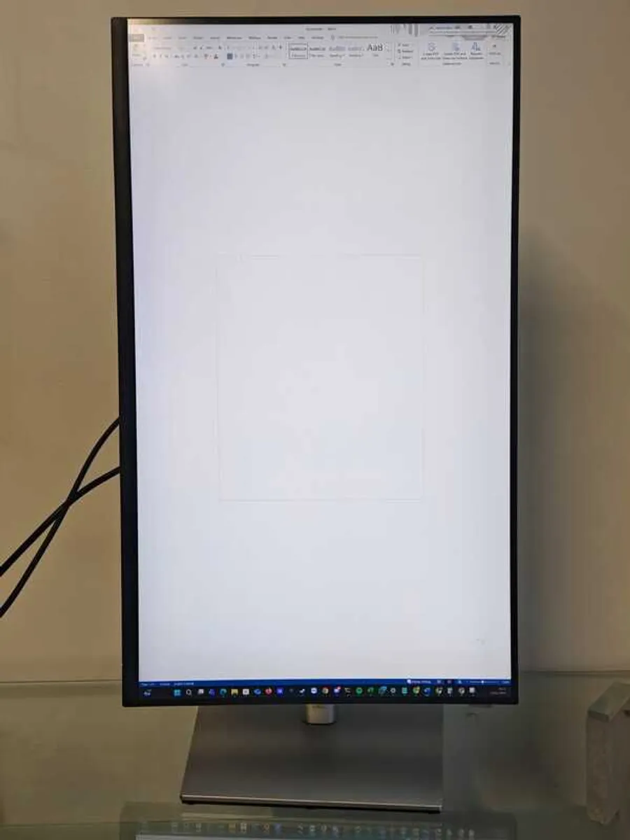 32" 4K Dell Monitor - Image 2