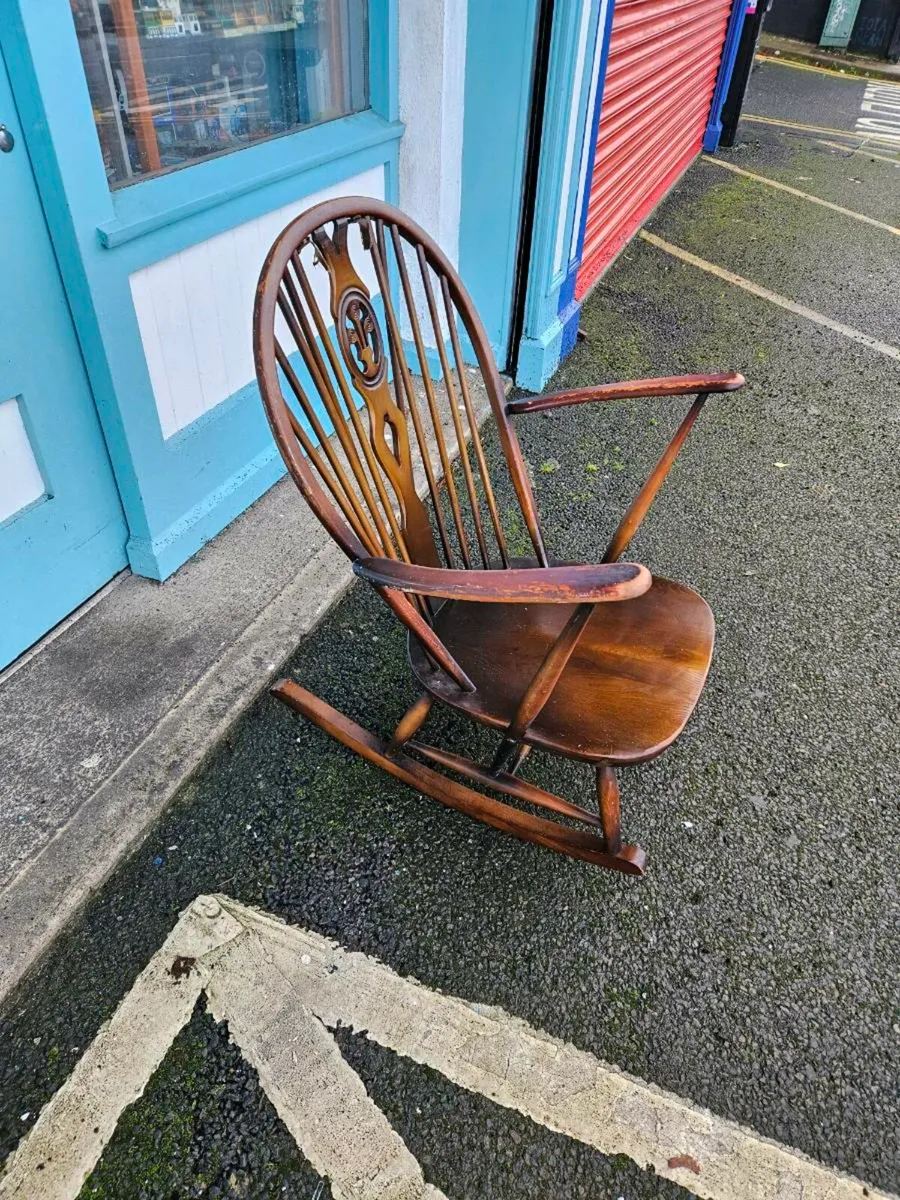 Vintage Mid Century Ecrol Rocking Chair - Image 2
