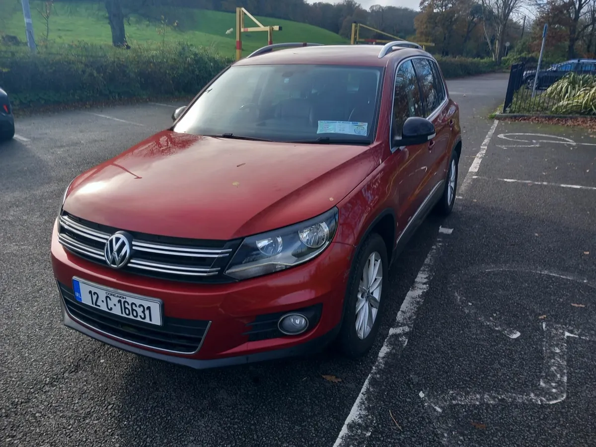 Volkswagen Tiguan 2012 - Image 2