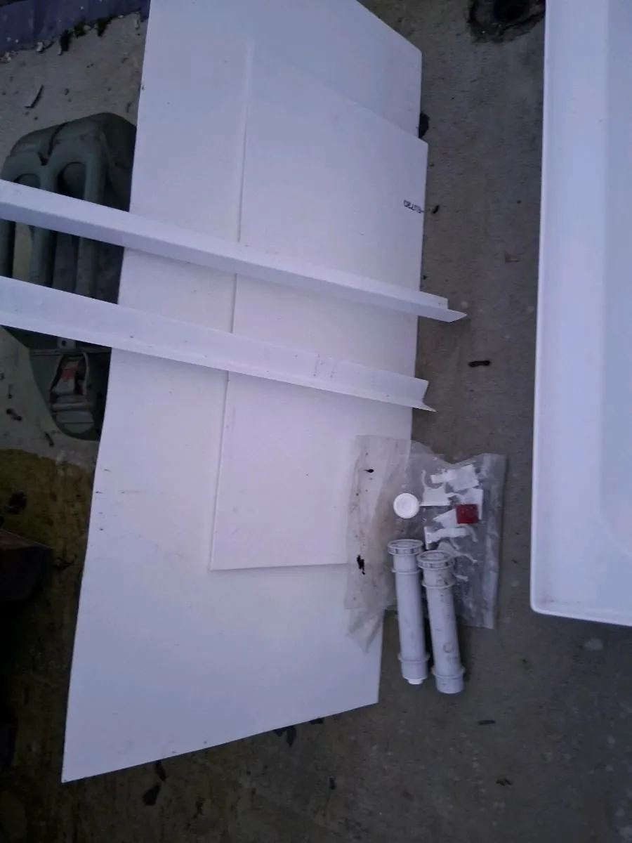 Shower tray - Image 2