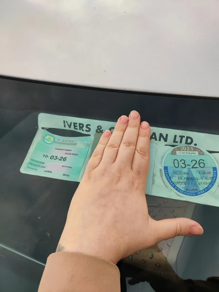 Toyota Auris 2016 - Image 2