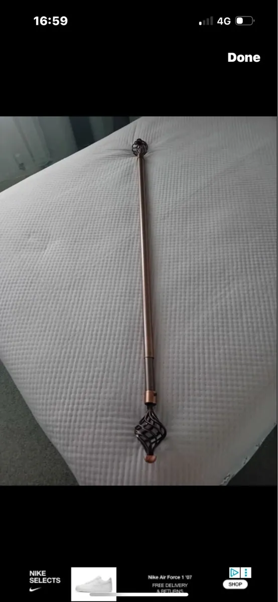 Curtain rail - Image 1