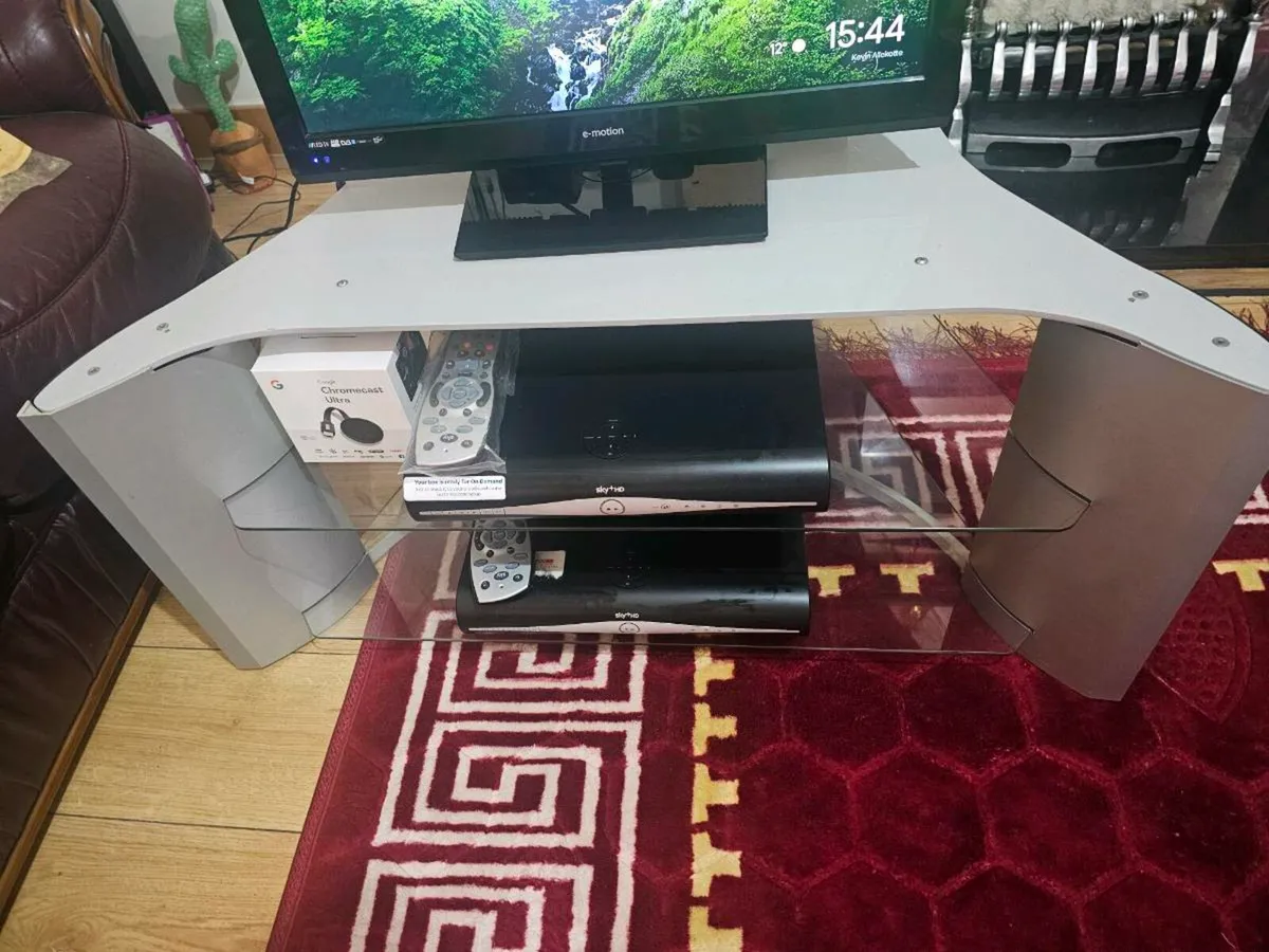 Led Tv HD DV3 T e.motion 25 inch + Corner 3 step T - Image 3