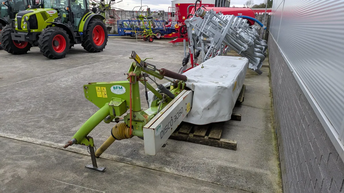 Claas 10ft disc mower - Image 3