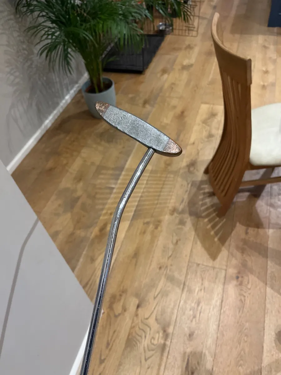 Left handed putter - Image 2