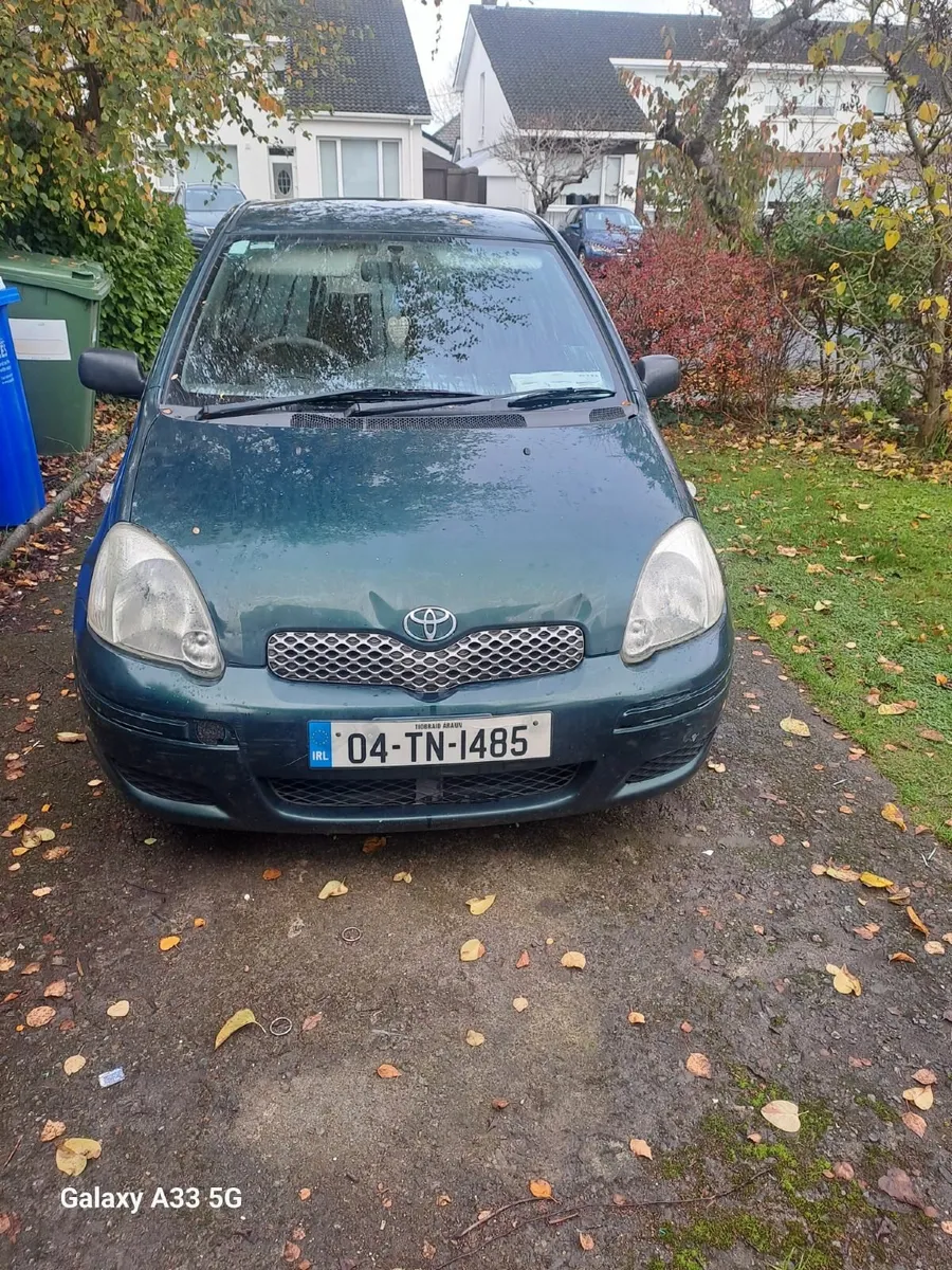 Toyota Yaris 2004 - Image 1