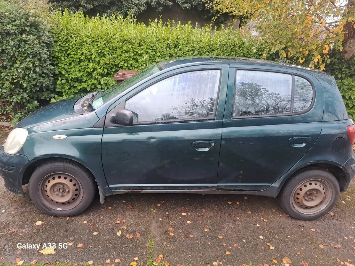 Toyota Yaris 2004 - Image 3