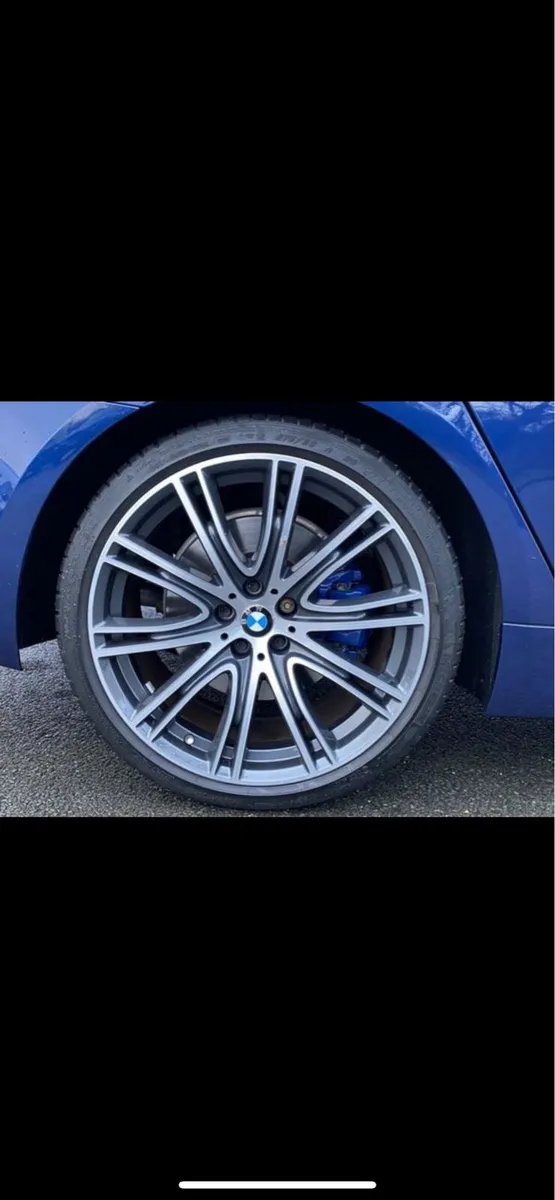 BMW 530d M Sport Plus xDrive - Image 3