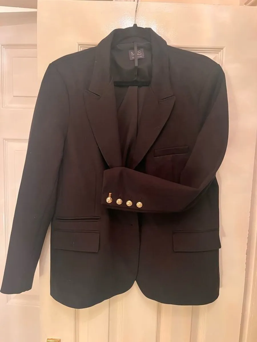 blazer - Image 1