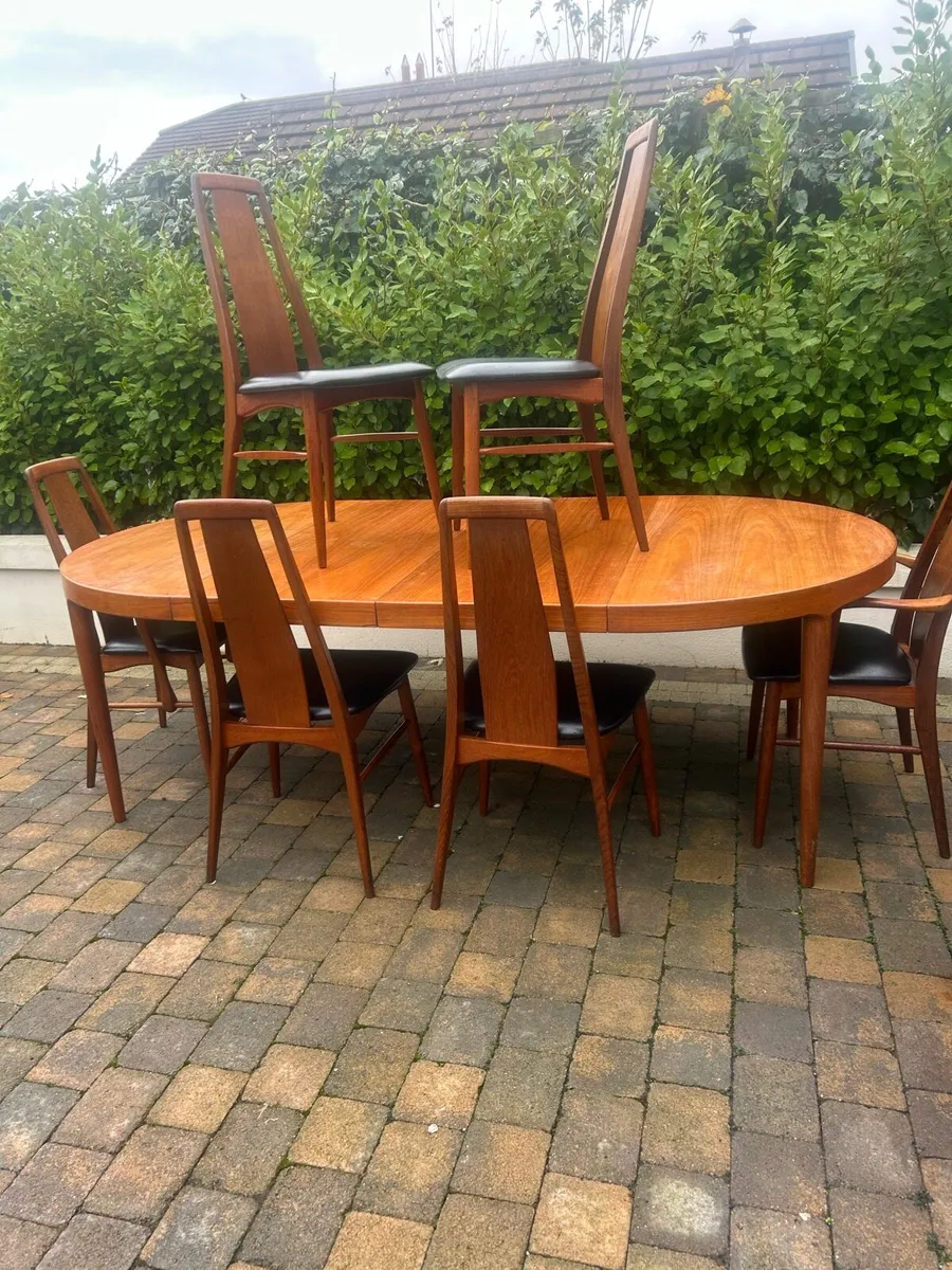 Niels Koefoed Danish extendable table set 6 chairs - Image 1
