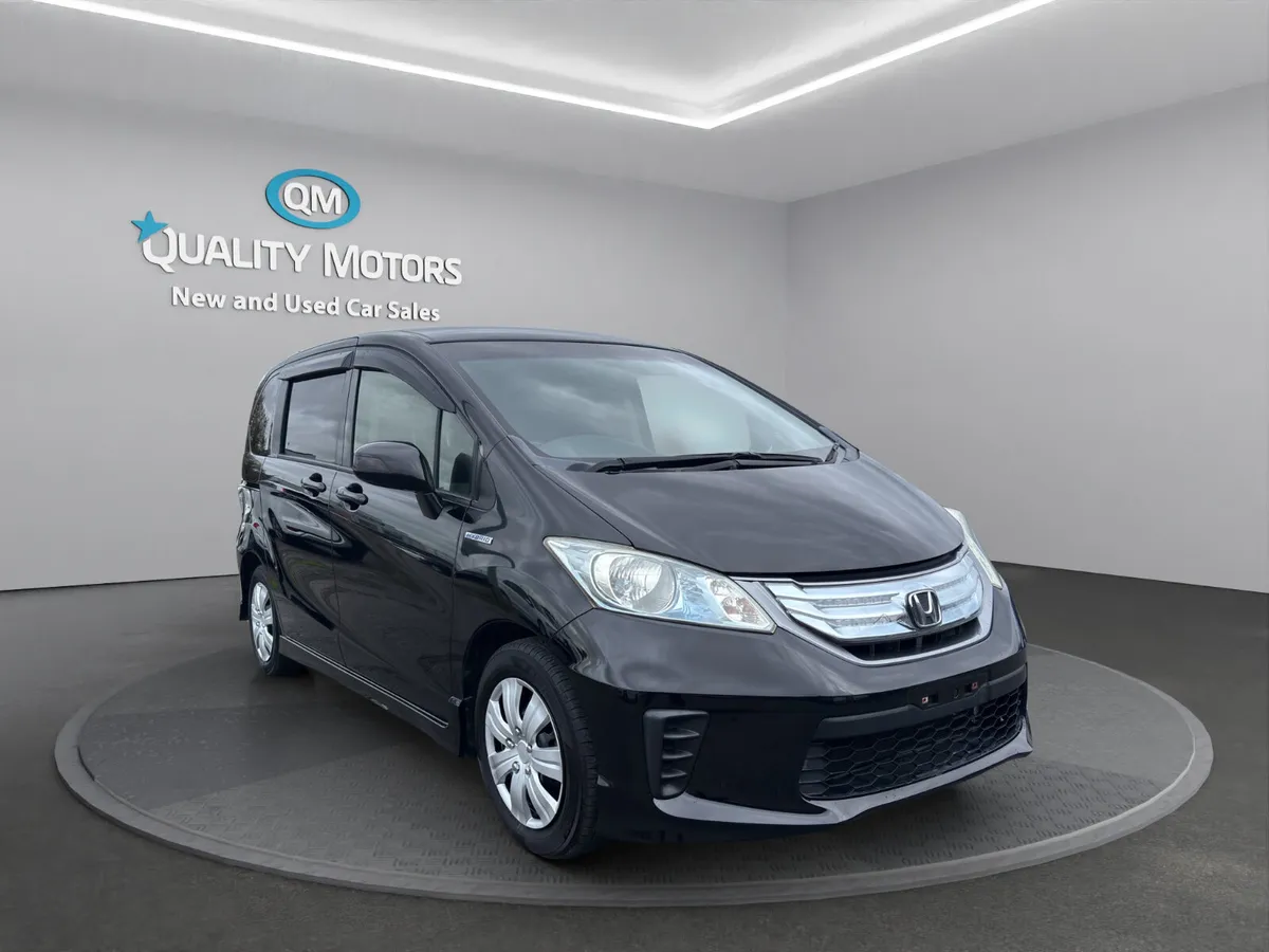 2013 HONDA FREED HYBRID AUTOMATIC (S93) - Image 1