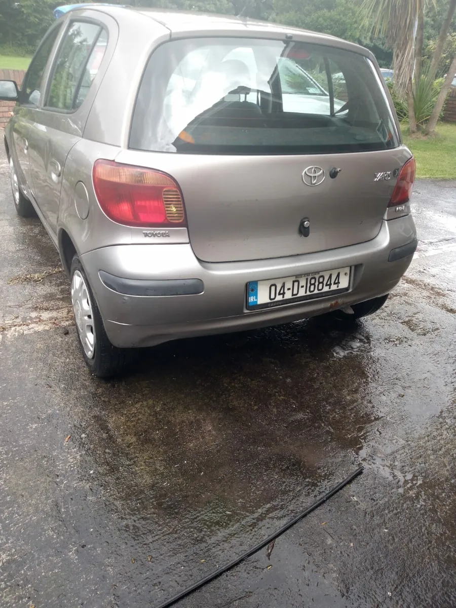 Toyota Yaris - Image 2