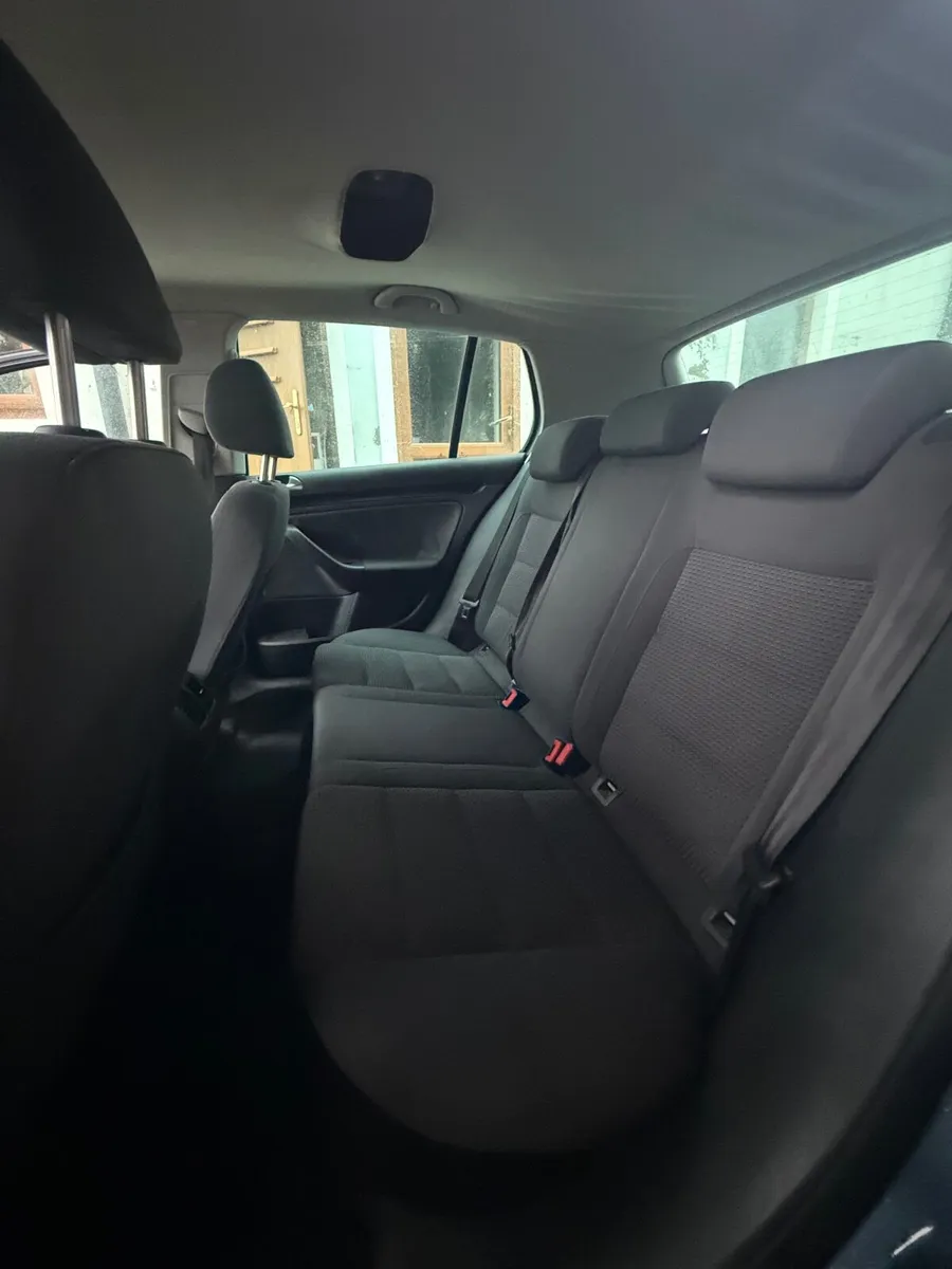 Volkswagen Golf 2008 - Image 1