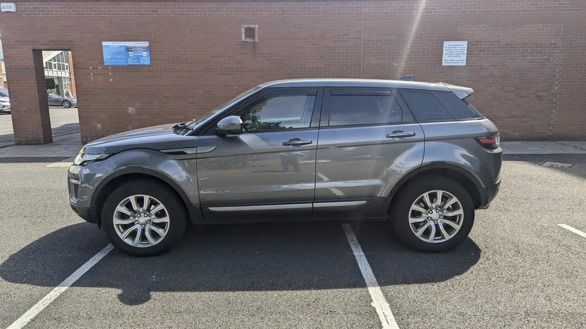 Land Rover Range Rover Evoque 2017 - Image 4