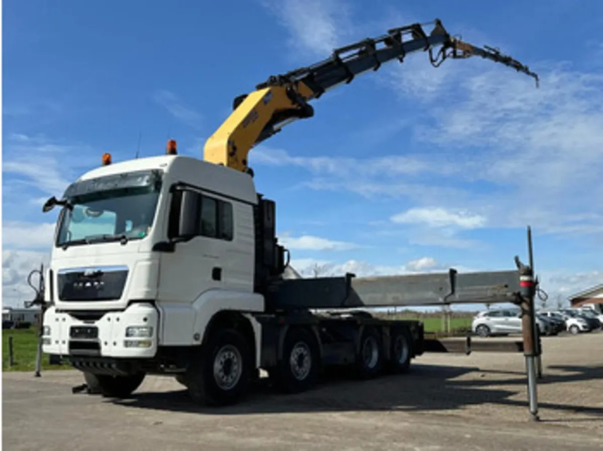 Crane truck wanted