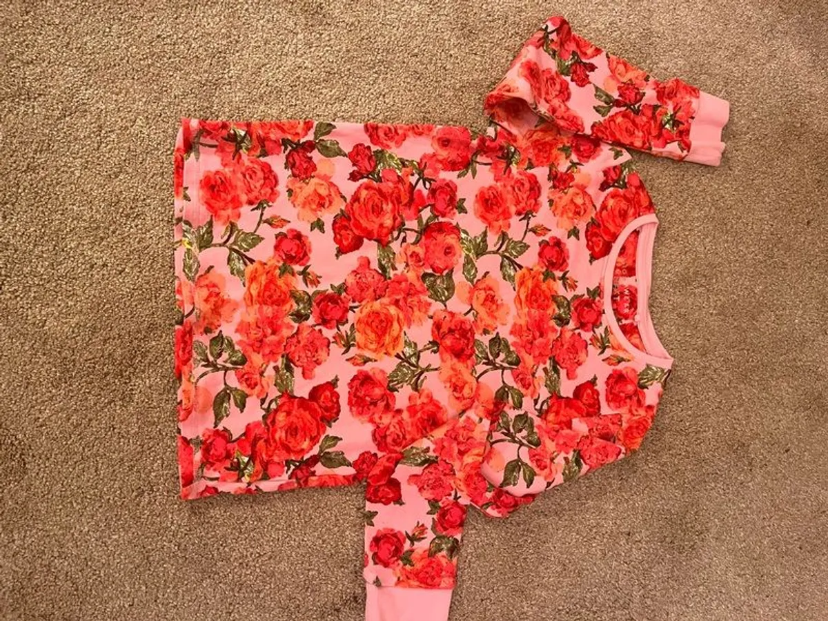 3 x girls pj's - Image 2