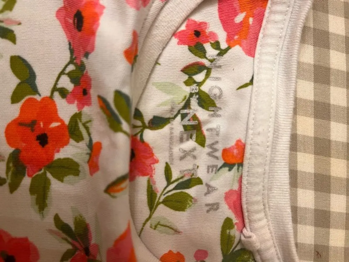 3 x girls pj's - Image 4