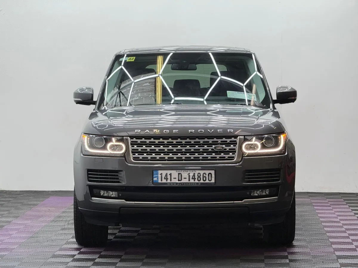 2014 Land Rover Range Rover Vogue 3.0TDV6 - Image 2