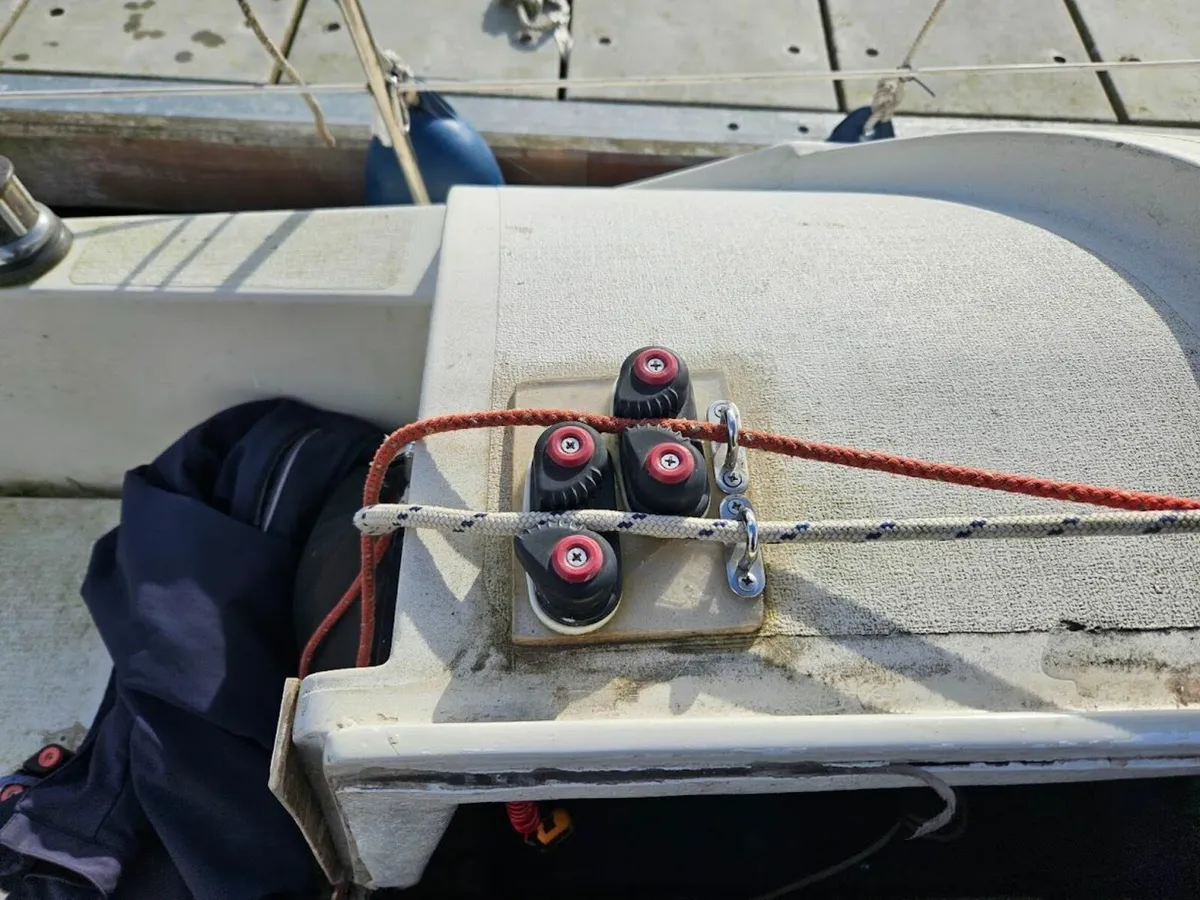 FoxCub 18 for sale - 4Hp 2020 engine - Image 2