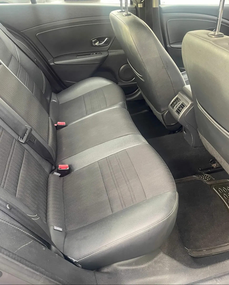 Renault Fluence 2014 - Image 4