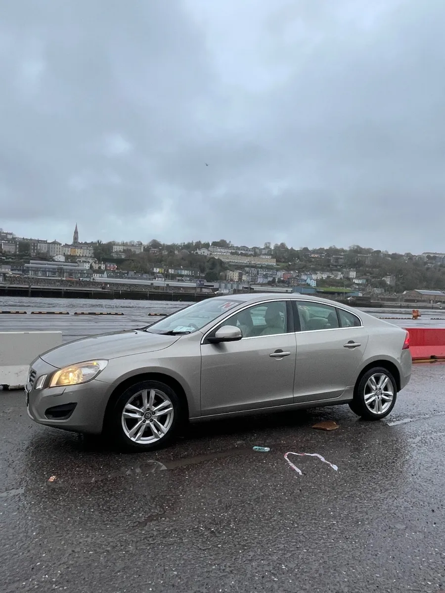 Volvo S60 2013 Automatic/fully repaired gearbox! - Image 1