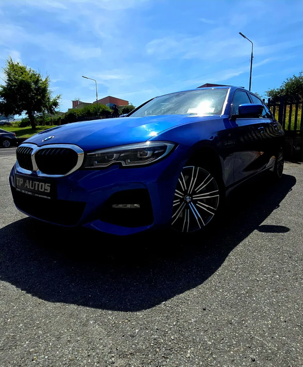 202 BMW 330E M SPORT *FSH* MINT CONDITION 22,995 - Image 3