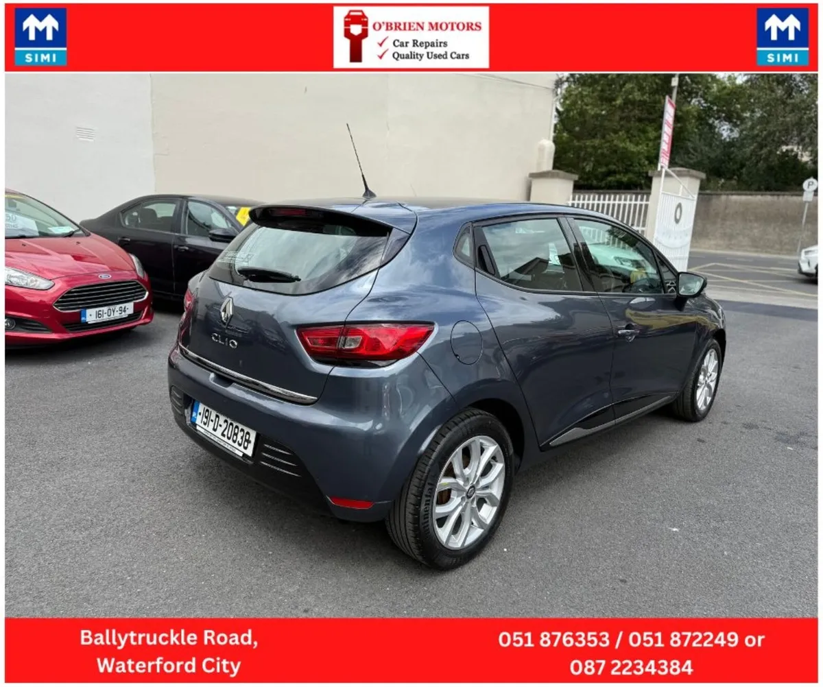 2019 Renault Clio, Grey, Hatchback,Petrol - Image 3