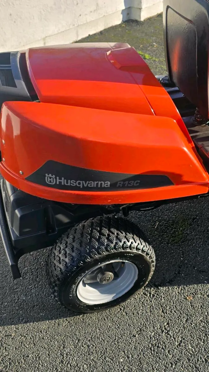 Husqvarna Rider as new - Image 4