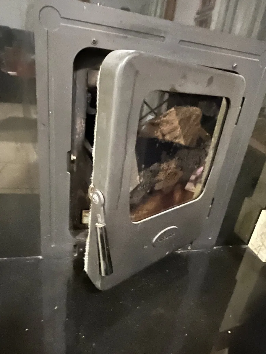 Firebird back boiler stove - Image 4