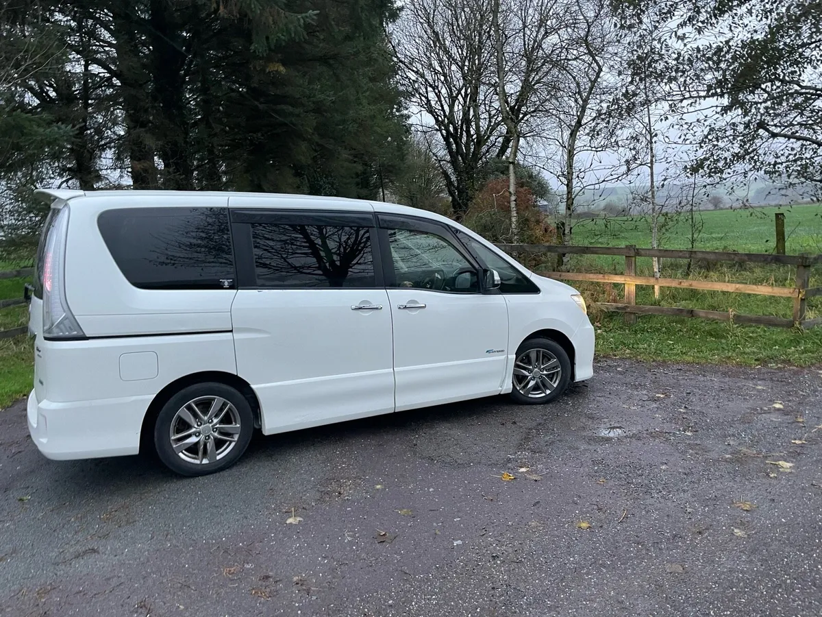 Nissan Serena Rider Autech 8 seater - Image 2