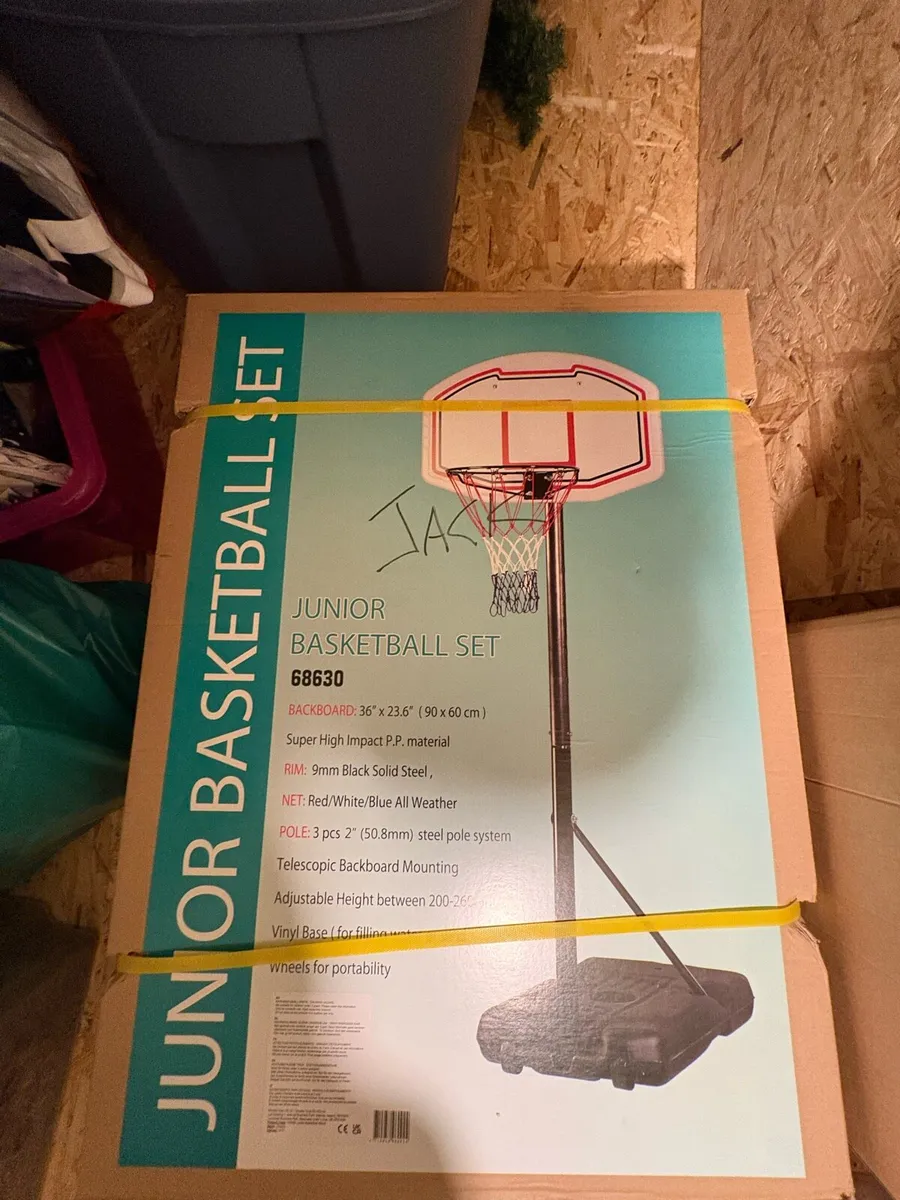 Basketball Hoop - Image 1