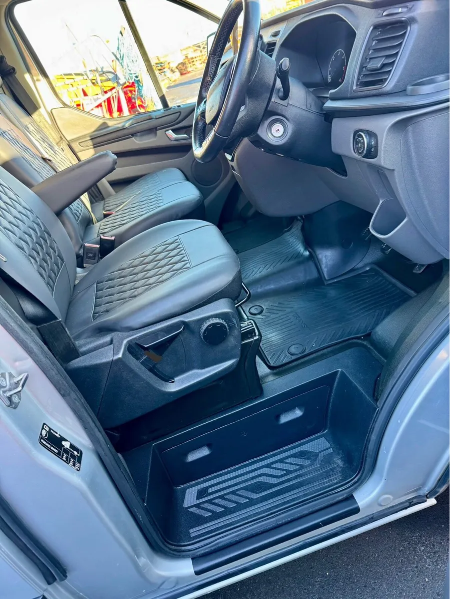 Ford Transit Custom EXTRAS No Vat 170bhp version - Image 3
