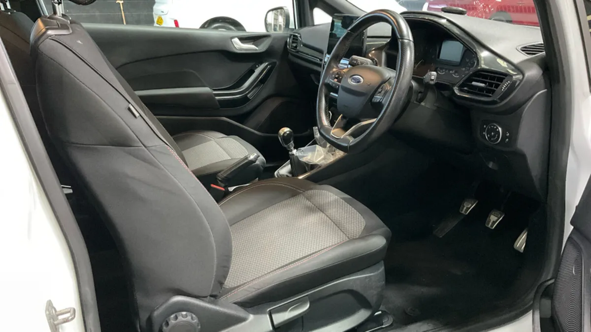 2018 Ford Fiesta ST-LINE 1.0 Petrol - Image 3