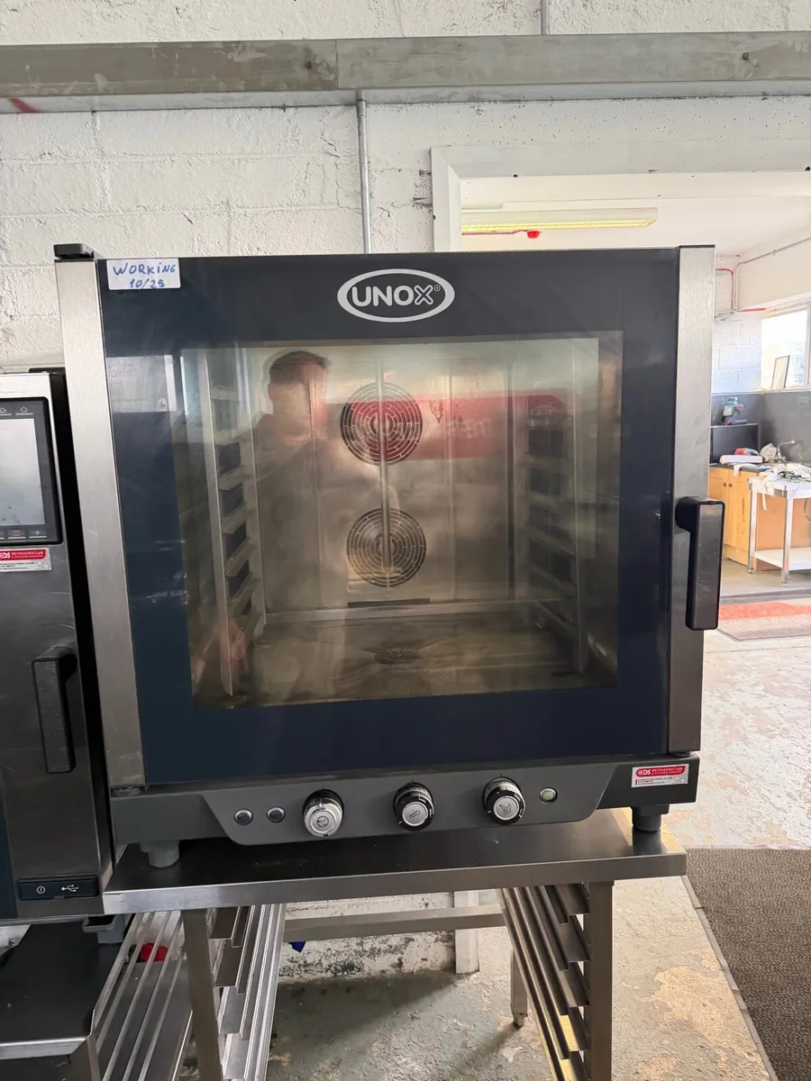 Catering sale - Image 1