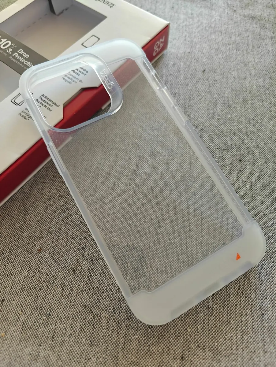 ZAGG Gear4 Havana Clear Case – iPhone 13 Pro - Image 2