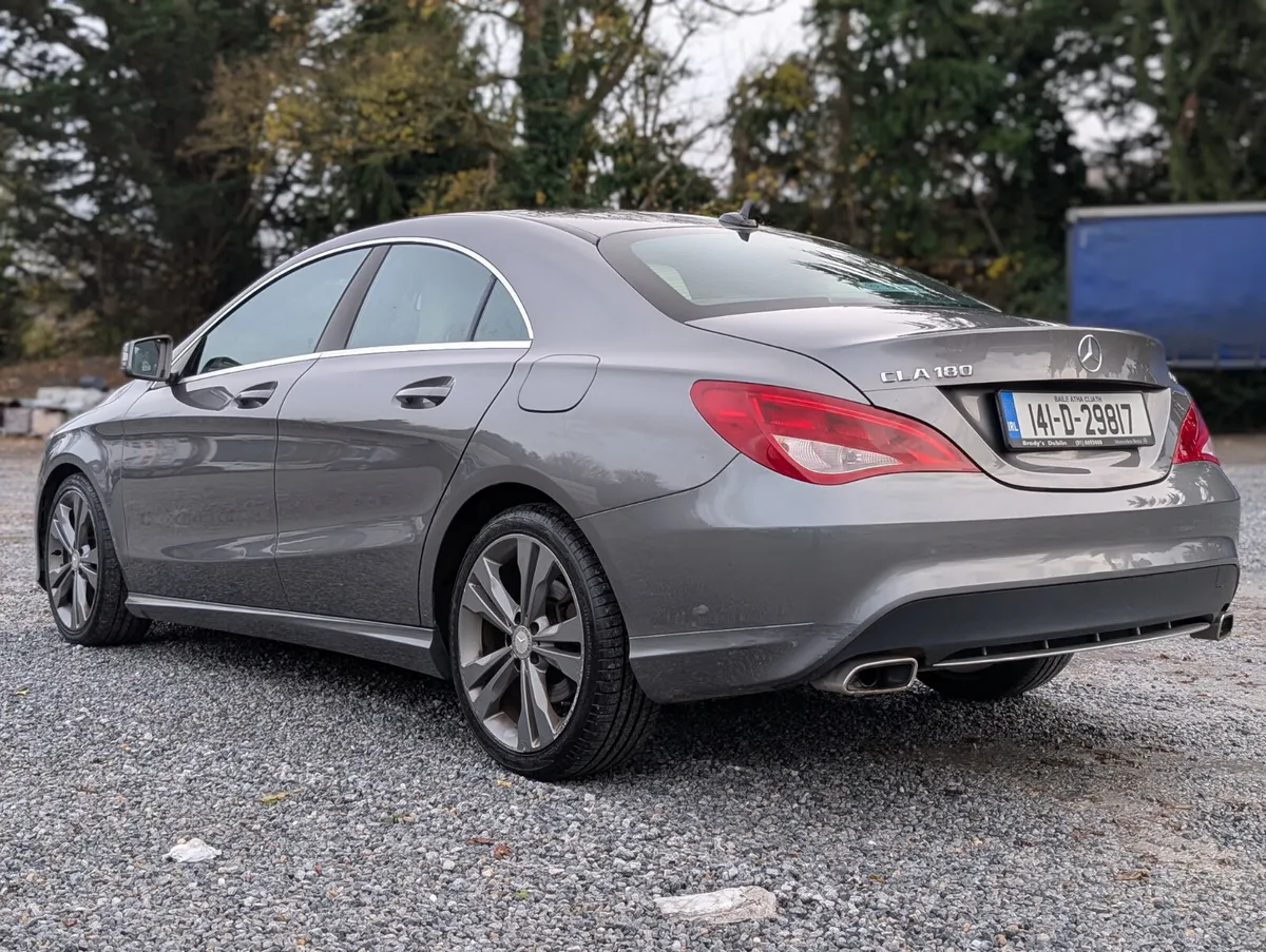 20014 Mercedes-Benz CLA 180  CDI Urban - Image 4