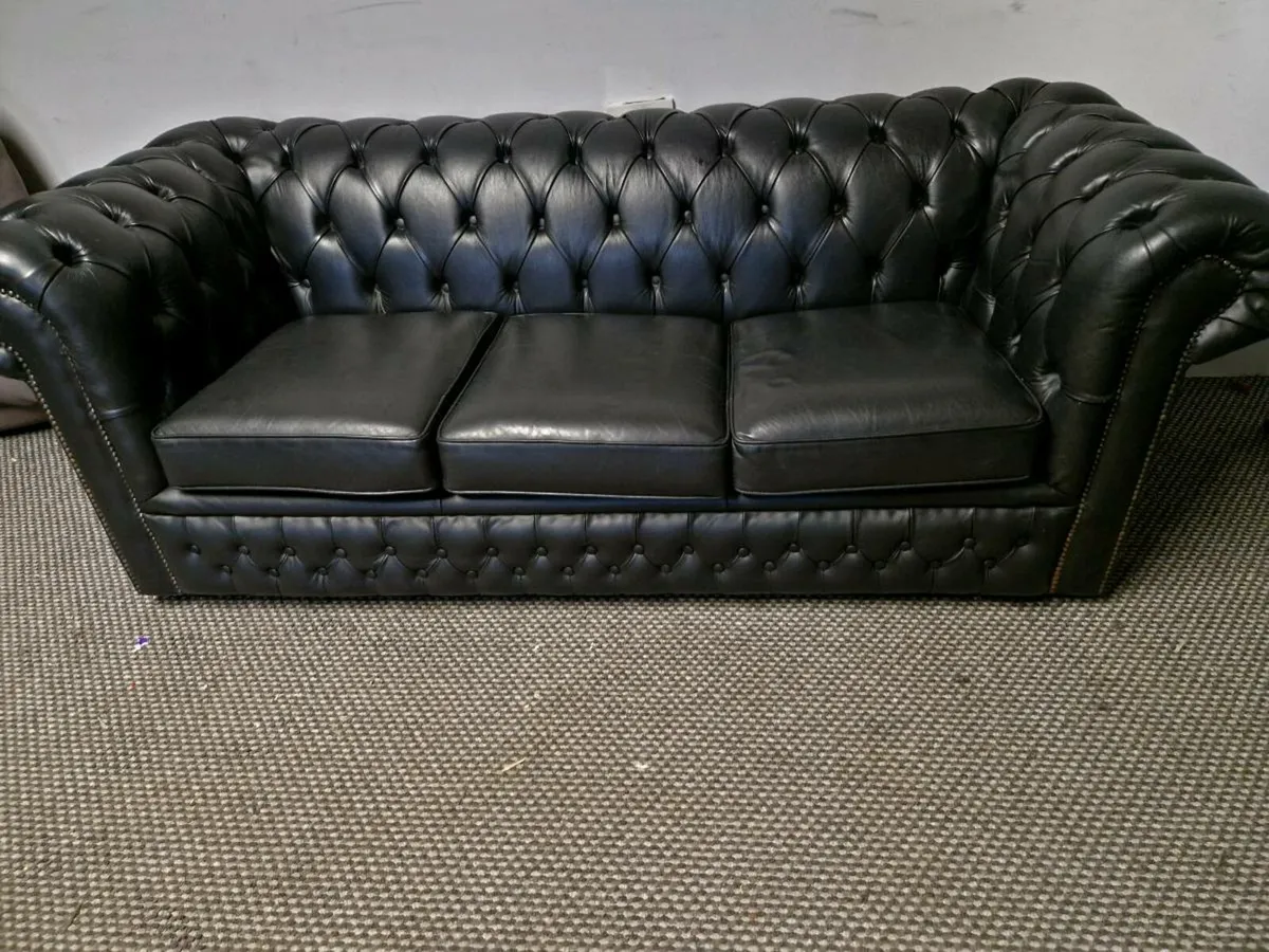 Chesterfield - Image 3