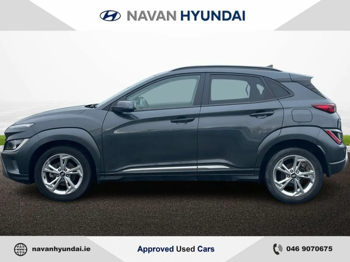 Hyundai KONA 1.0i Executive *SALE ON NOW* - Image 4
