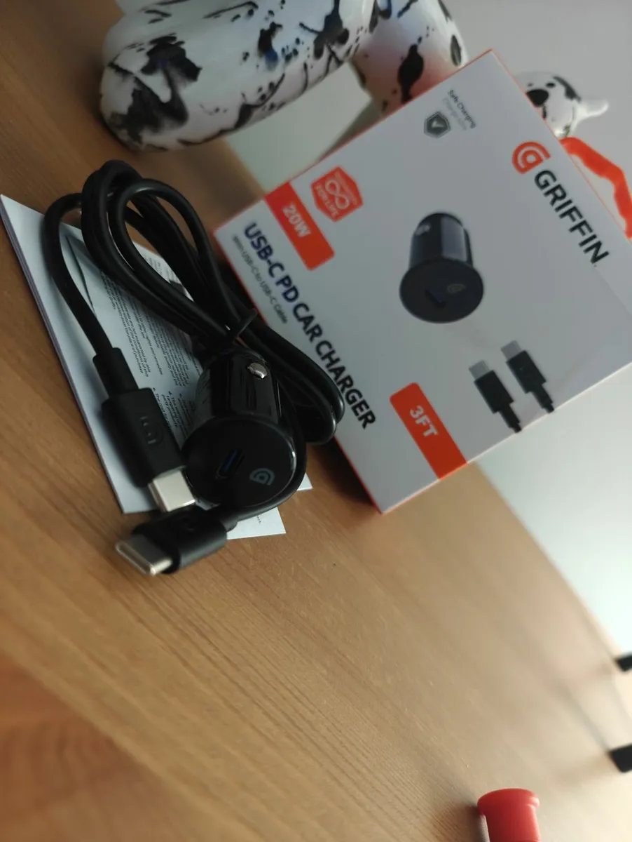 Griffin USB-C to Lightning Charging Cable – 1m - Image 4