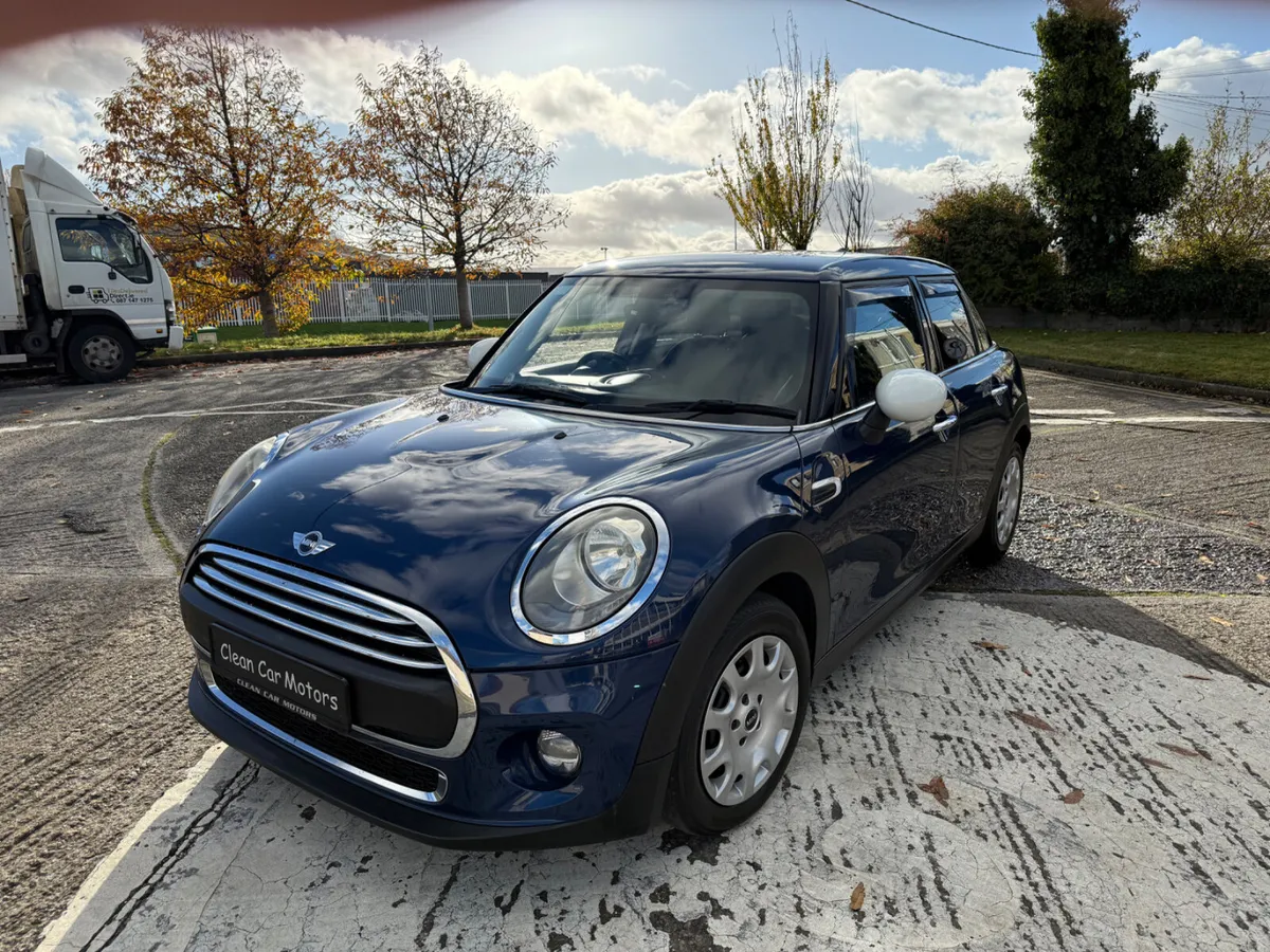 Mini 2016 Auto 38,000 kms - Image 1
