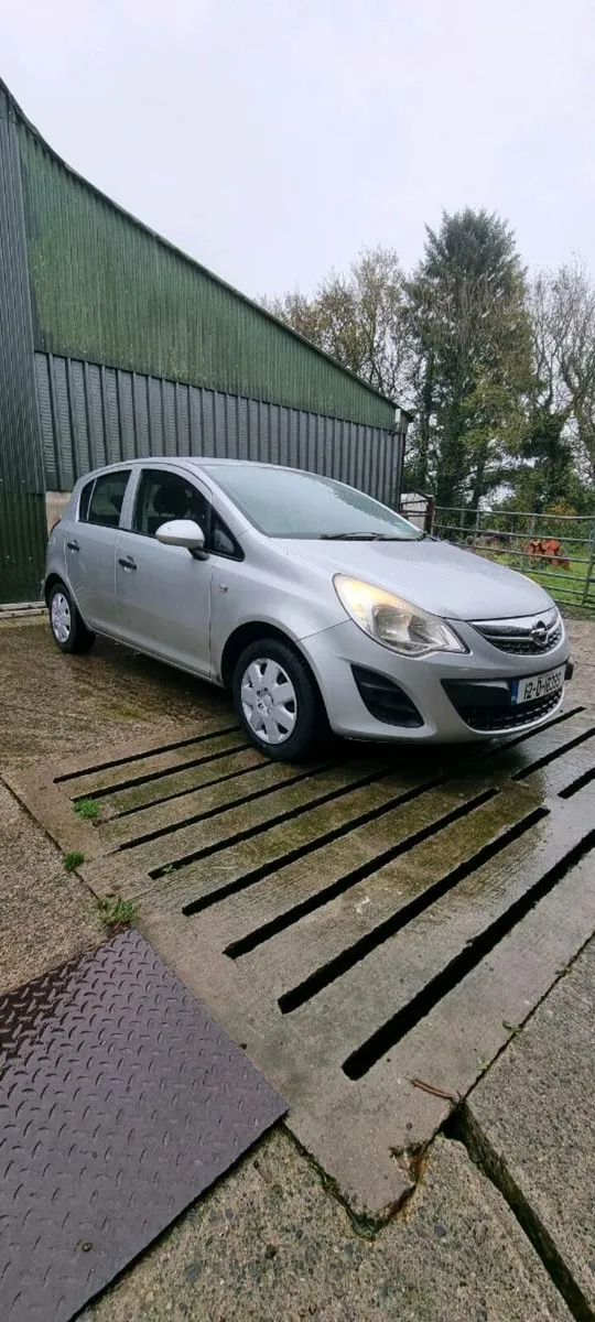 0pel Corsa 2012 1.0 *NEW NCT*