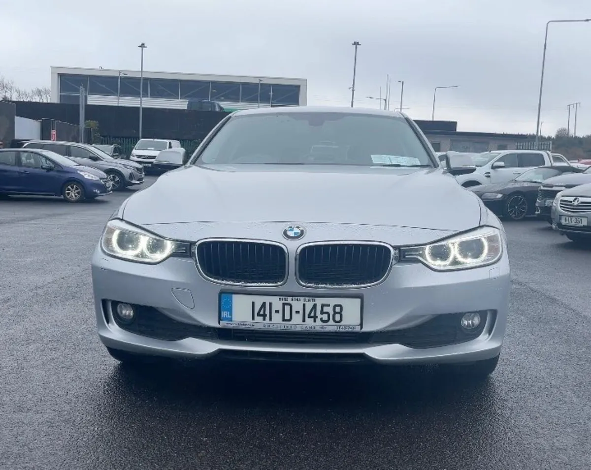 BMW 3-Series 2014 - Image 2